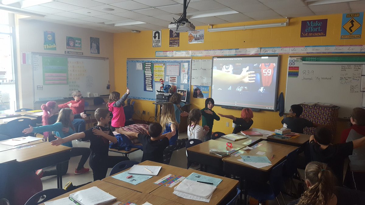 ms_tsmith's tweet image. 5th graders get moving with the NFL Fuel Up to Play 60 Virtual Field Trip! #getmovingplay60vft #wdpc @WDPHemlockCreek