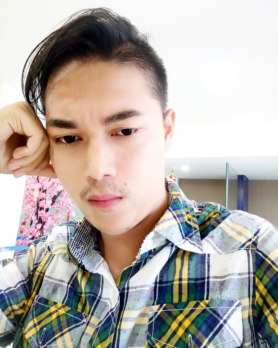 indrahaciko's tweet photo. Welcome february unchhhh📷😘💋💋 https://t.co/EQYapVp6wP