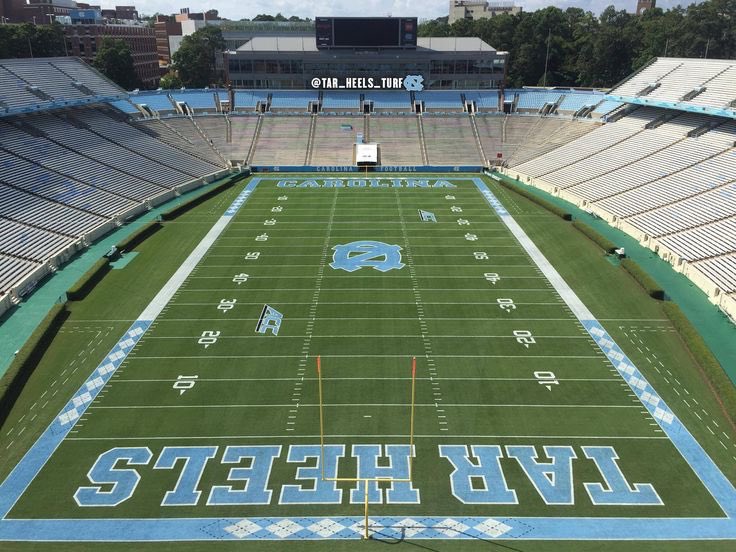 CooperFG3's tweet photo. I have officially committed to play Football at the University of Chapel Hill. 🐑 GO HEELS https://t.co/cnfJ26f0x8
