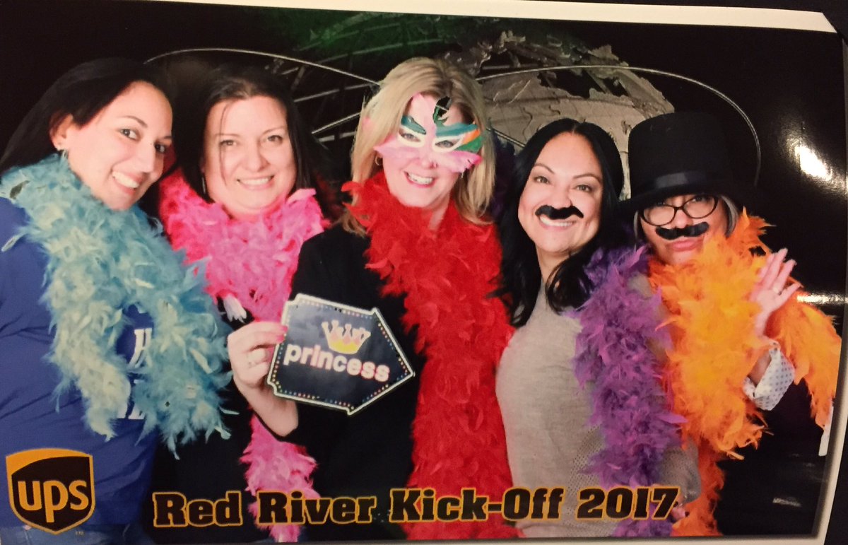 webbmichelle17's tweet photo. Girl power!! Growing Red River one package at a time!!! @RedRiverUPSers https://t.co/7VfREr2w4a