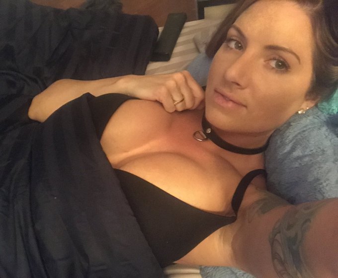 #teaganpresley #bed #collar https://t.co/rektYSz9JE<a href="/tag/teaganpresley"class="tags">#teaganpresley</a><a href="/tag/bed"class="tags">#bed</a><a href="/tag/collar"class="tags">#collar</a>
