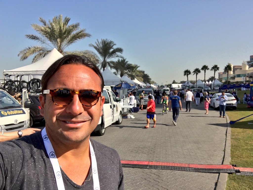 mario_sabato's tweet photo. En minutos arranca la Et2 del #dubaitour !!! @ESPNBike https://t.co/dOlOkmlPtT