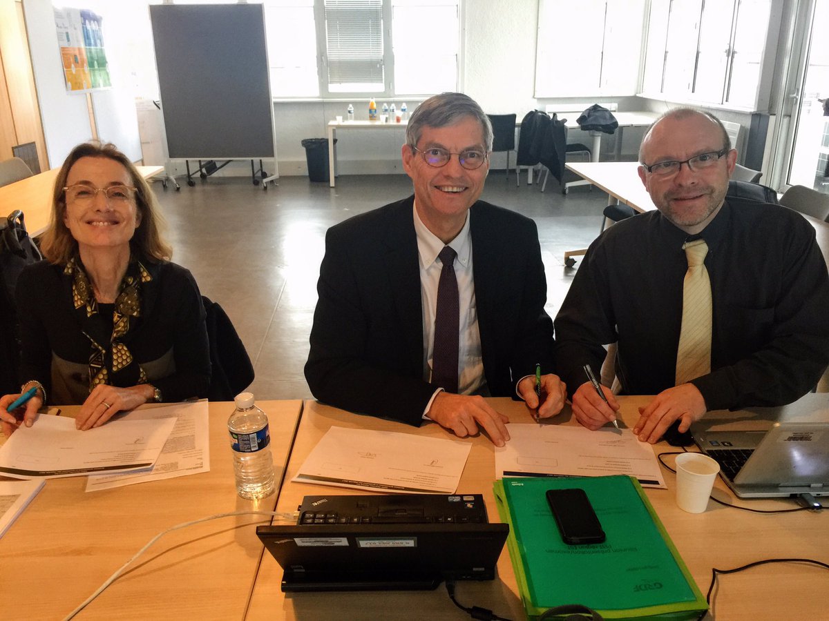 <a href="/GRDF/">GRDF</a> #GRDF2018onavance Signature des contrats 2017 à la région EST ce matin