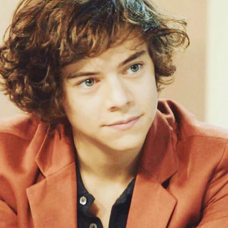 Happy Birthday Harry ..
Wish you all the best ..
Love you .. 