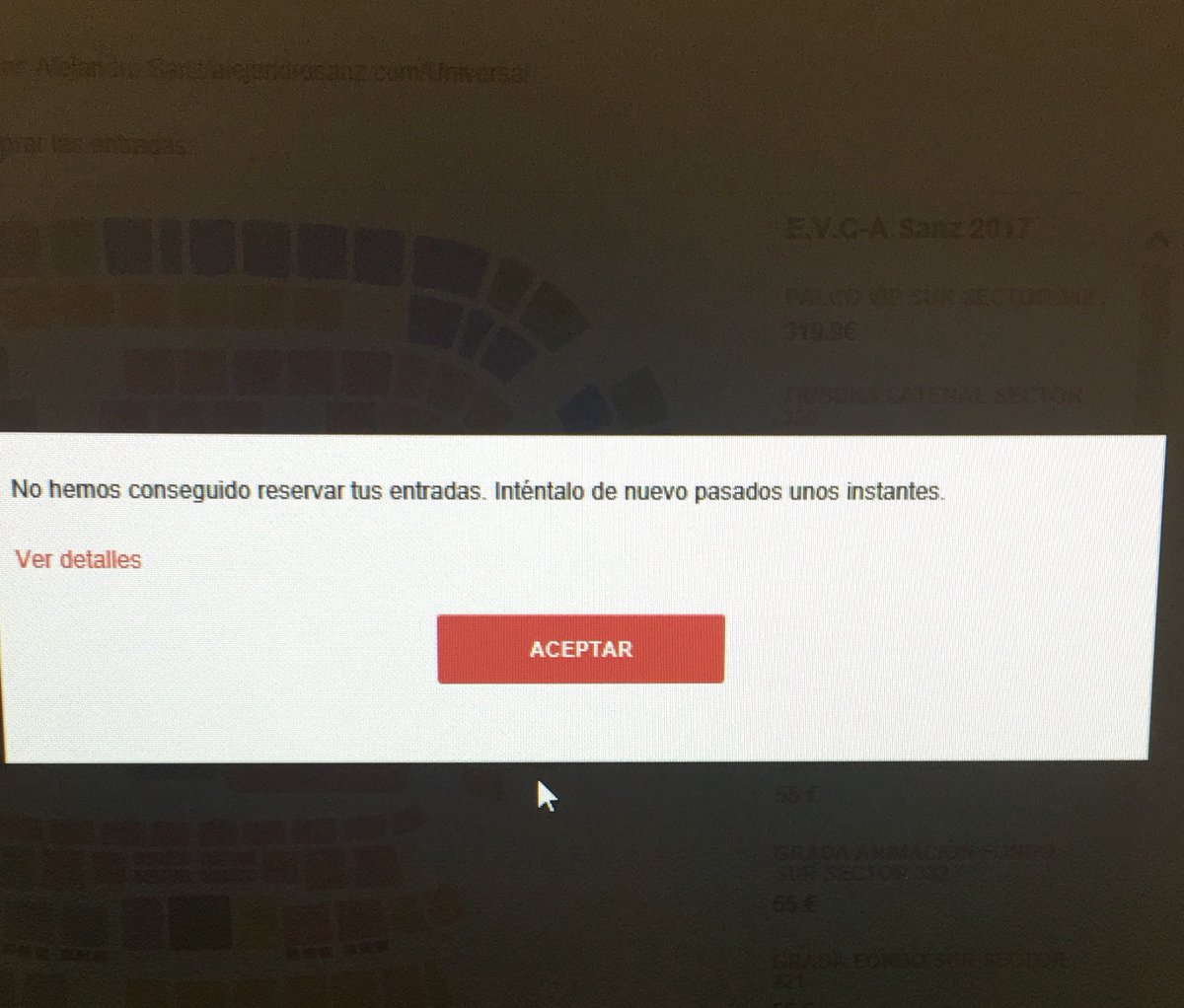 MariaDo_'s tweet photo. @AlejandroSanz después de dos horas haciendo cola virtual...no me deja comprar las entradas 😔 ¿que podemos hacer? https://t.co/b4wX46zStz