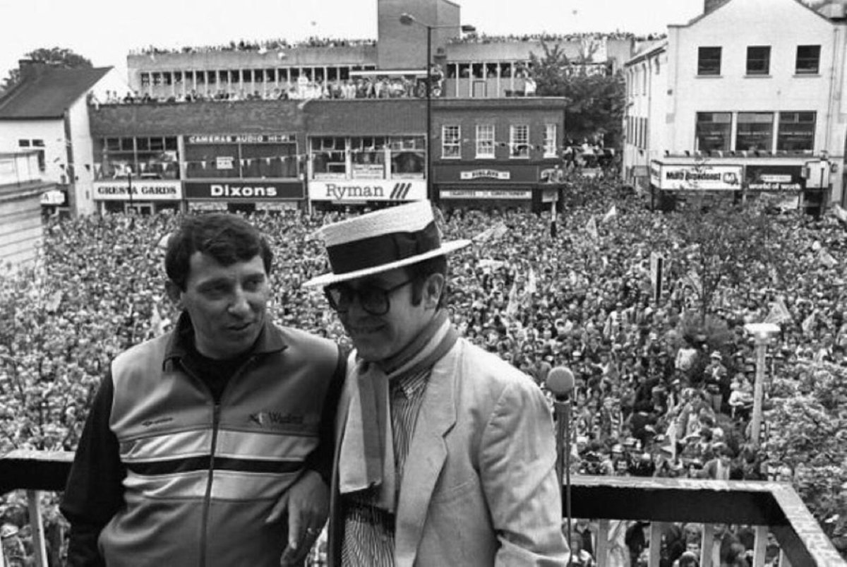 SShieldOfficial's tweet photo. "Today is going to be hard. May you forever RIP #GrahamTaylor. Thank you for giving me the start of my career" - Dean Holdsworth @WatfordFC https://t.co/DFAdHE9rxZ