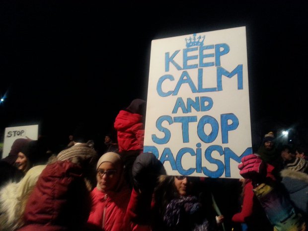 CBCTBay's tweet photo. Hundreds came together yesterday at mosque in #Tbay to honour shooting victims. See story:
https://t.co/jS2AwsRrob https://t.co/OfR9X0CcJM