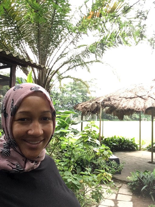 View image on Twitter