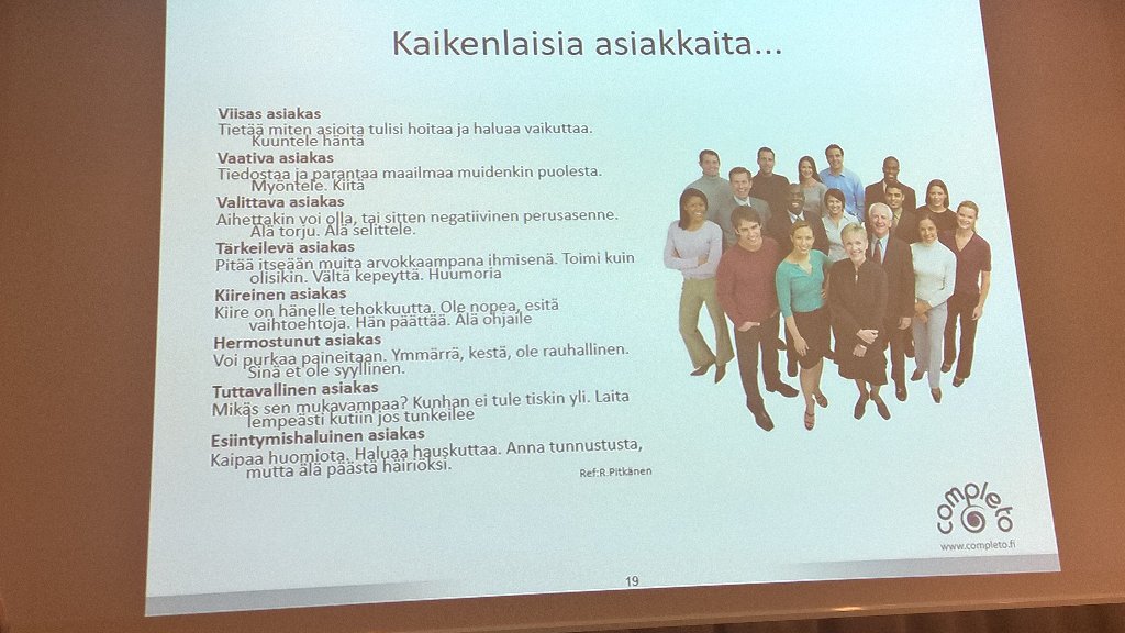 MikaSuutari's tweet photo. Tunne asiakkaasi! #servicedesk17 https://t.co/7G98HavBN9