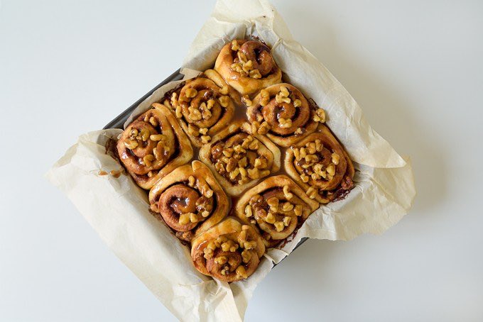 findingvegan's tweet photo. Walnut Sticky Buns https://t.co/2uFDhm6wSk by @LittleSwissBake #vegan https://t.co/GbYUE1SaBt