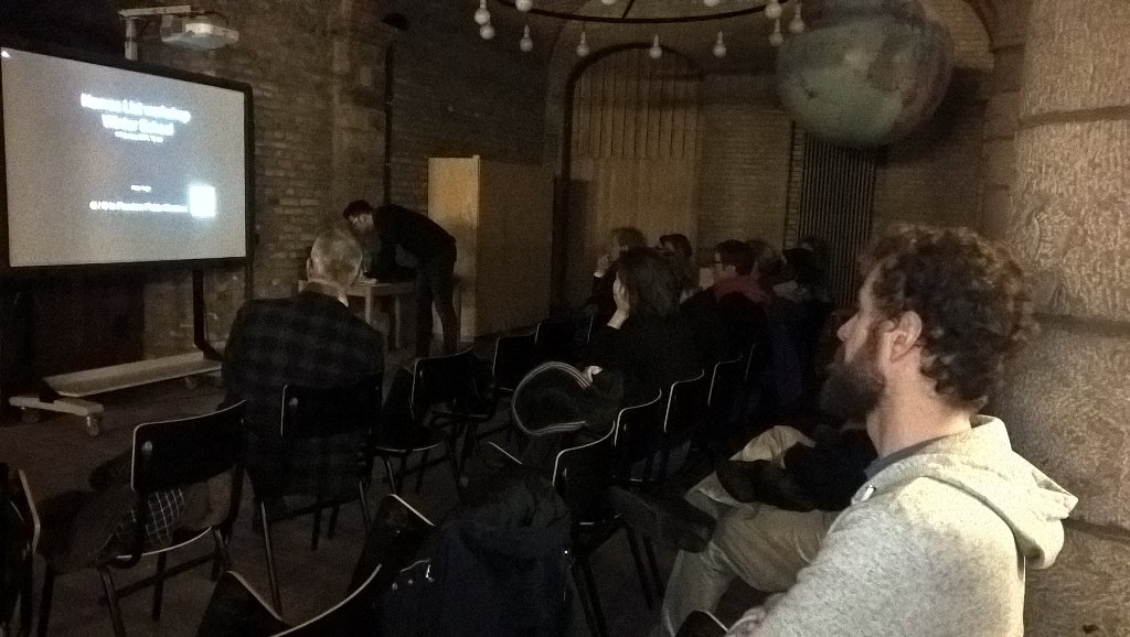 Start field trip: Pieter presents Names List in IFF #winterschool2017 <a href="/faronet/">FARO</a> <a href="/archiefieper/">Stadsarchief Ieper</a> <a href="/The_History_Man/">Andrew Payne</a>