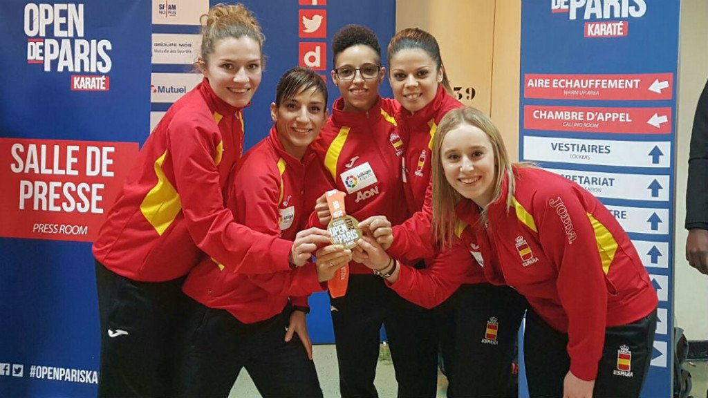 3 bronces, y los 3 de mujeres, para el #kárate femenino español en el #OpenParisKarate. Léelo en <a href="/CampeonisimasES/">Campeonísimas</a>: campeonisimas.es/deportes/karat…