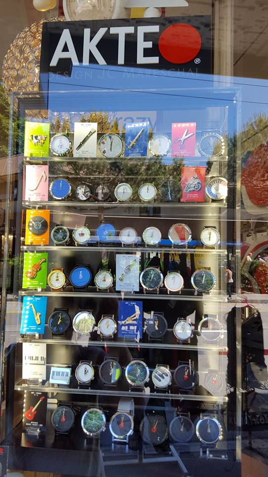 akteo_official's tweet photo. [Implantation] Nouveau point de vente : #Swiss Corner, Grand' Rue 56 #Montreux #Switzerland #AKTEO⌚️ #montres #madeinFrance #Besancon https://t.co/YyvGMdn28Y