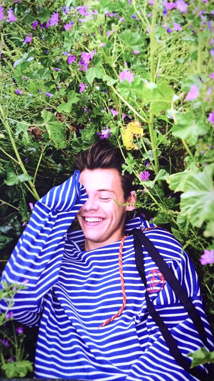 Happy birthday all the love is for u today  ps i miss u 