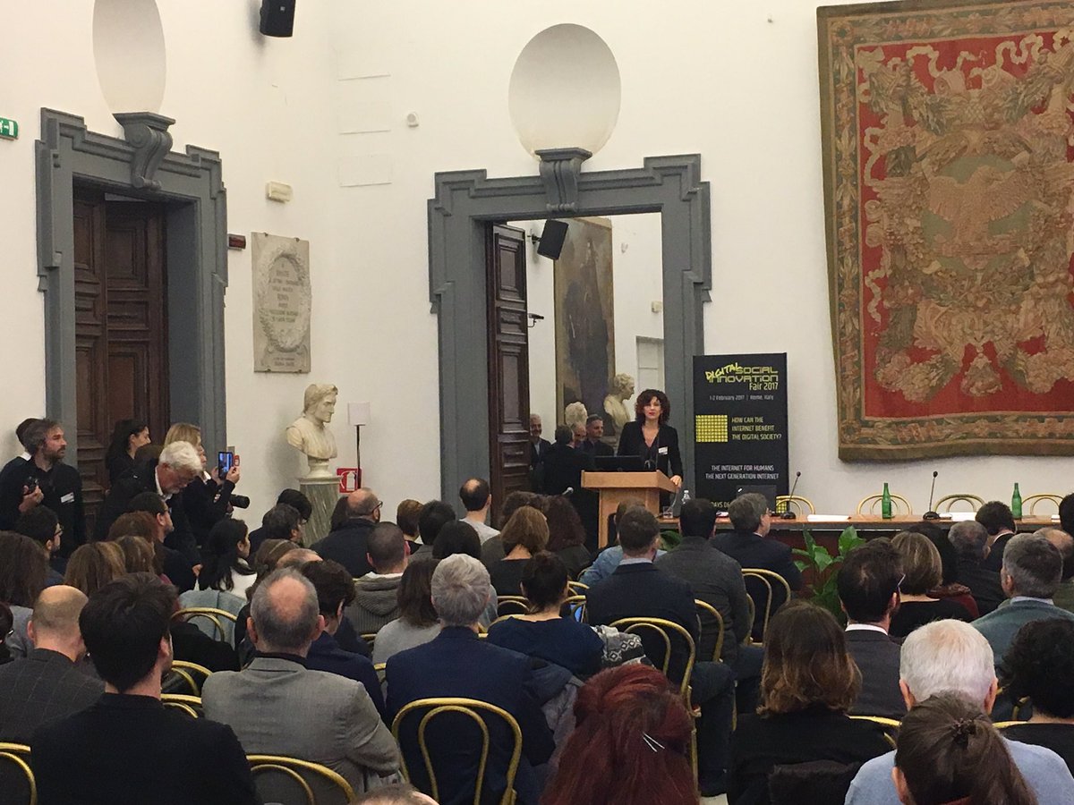 cibervoluntario's tweet photo. Comenzamos en Roma dos días para debatir sobre Innovación social y tecnologías con impacto #DSIFair2017 #socratic2020 https://t.co/6HOyl2FXpp