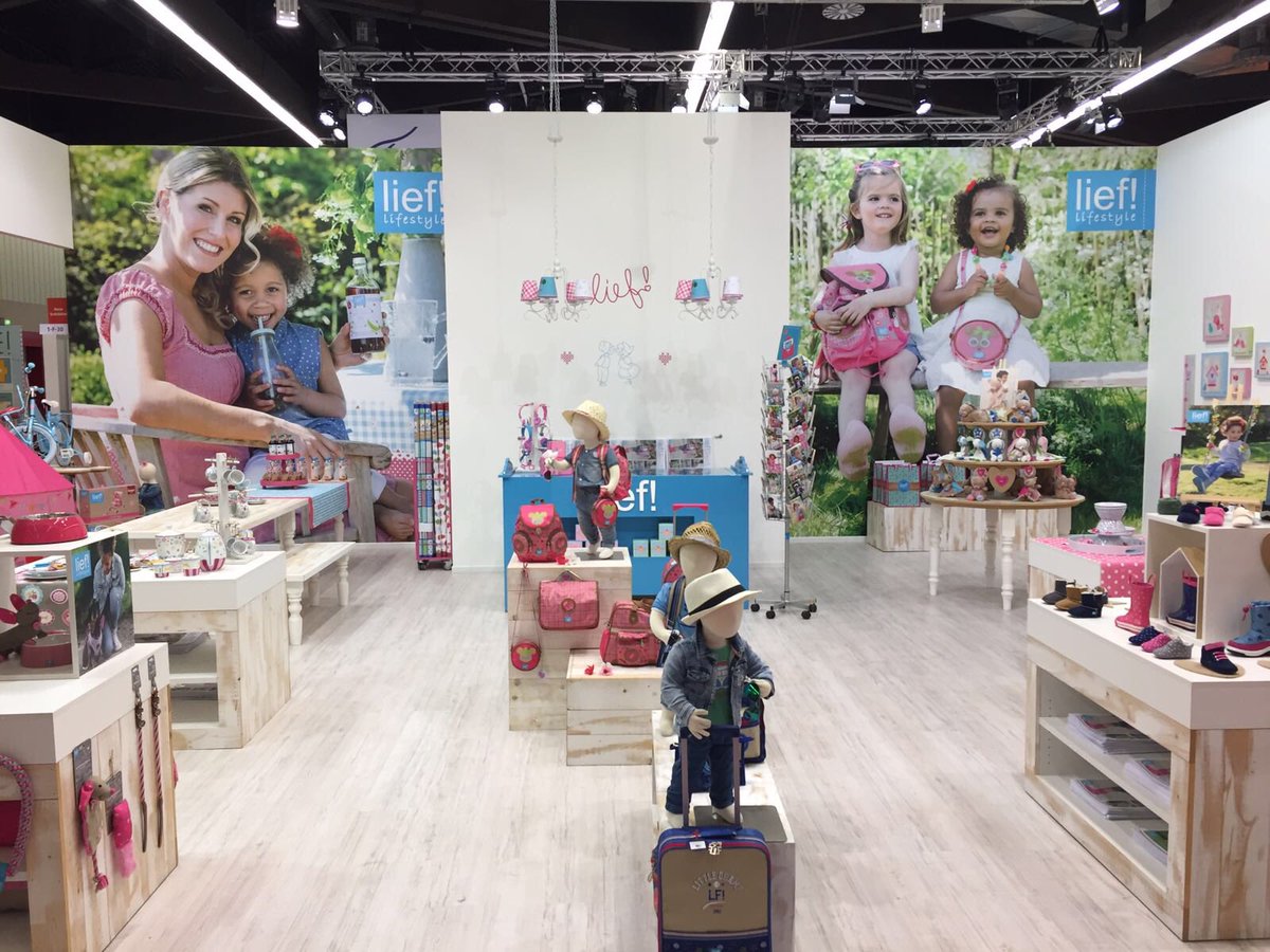 DongenMonique's tweet photo. First day @IntToyFair #lieflifestyle #nuremberg https://t.co/pphdHQkr2R