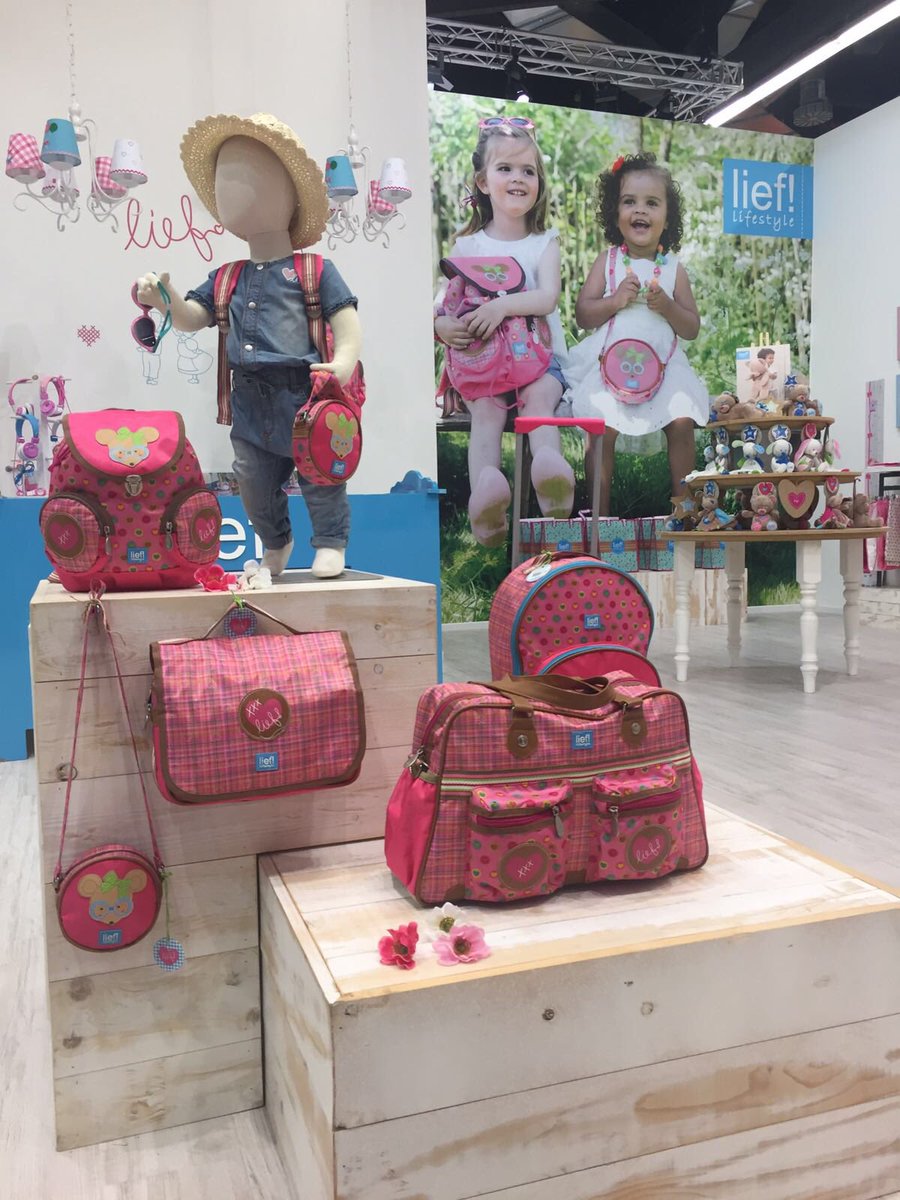DongenMonique's tweet photo. First day @IntToyFair #lieflifestyle #nuremberg https://t.co/pphdHQkr2R