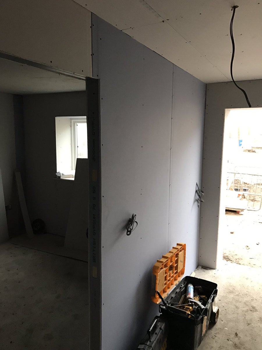eleganticltd's tweet photo. Our #drylining fixers building walls, building walls, building walls... never ending 😃#shopfitting #officefitting https://t.co/WOd8bCa3lR