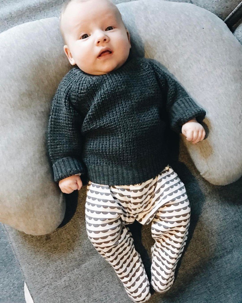 MsJenAllison's tweet photo. Think I've invented a new trend - chunky knits over sleepsuits. Take note, babies. #HelloH… https://t.co/323K4gLakj https://t.co/mvqMKyDGje