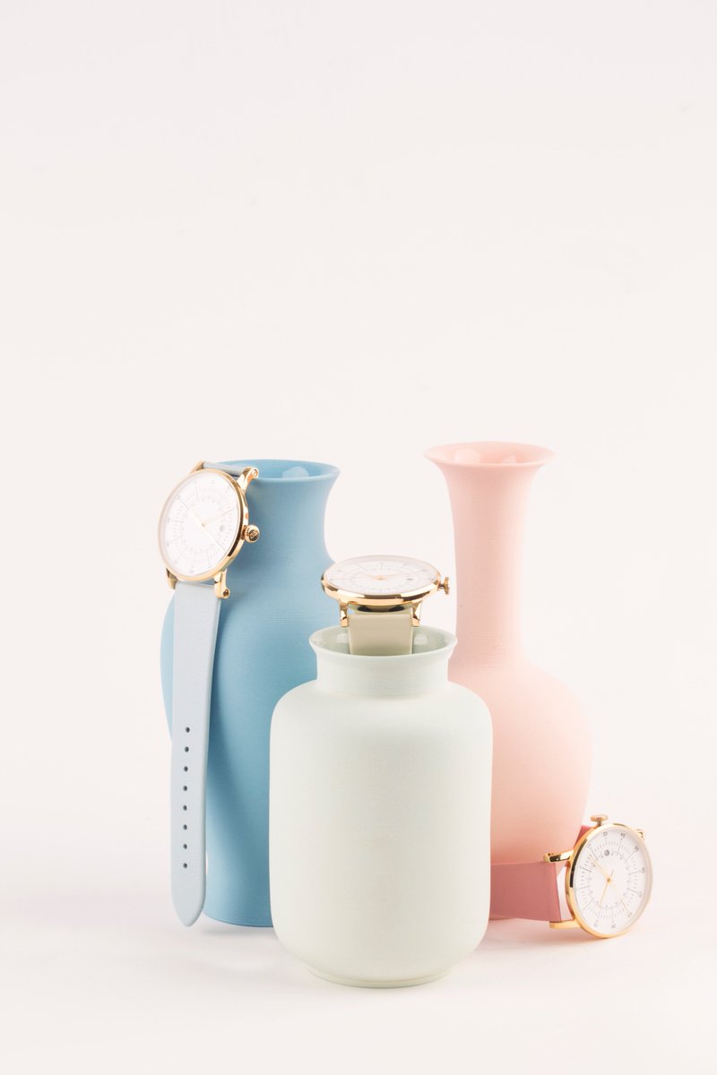 squarestreet_se's tweet photo. The Plano Powder Collection, a truly timeless gift on Valentine's Day and always. #sqstwatches #swedish #sweden #design #stockholm #minimal https://t.co/R7bLi5vDOA