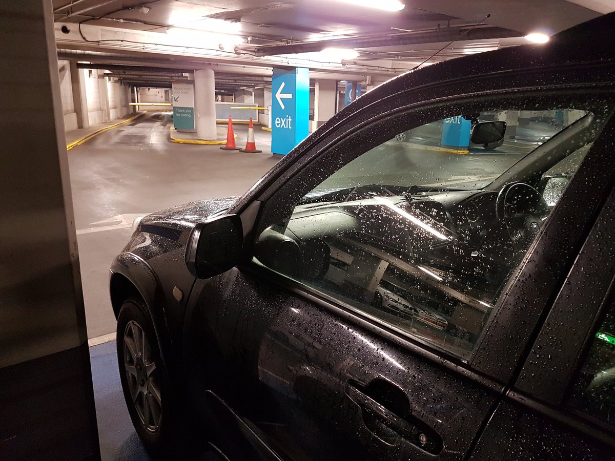 DerailedDad's tweet photo. Getting the very best space in the car park. #driverwin https://t.co/mKytejIoMs