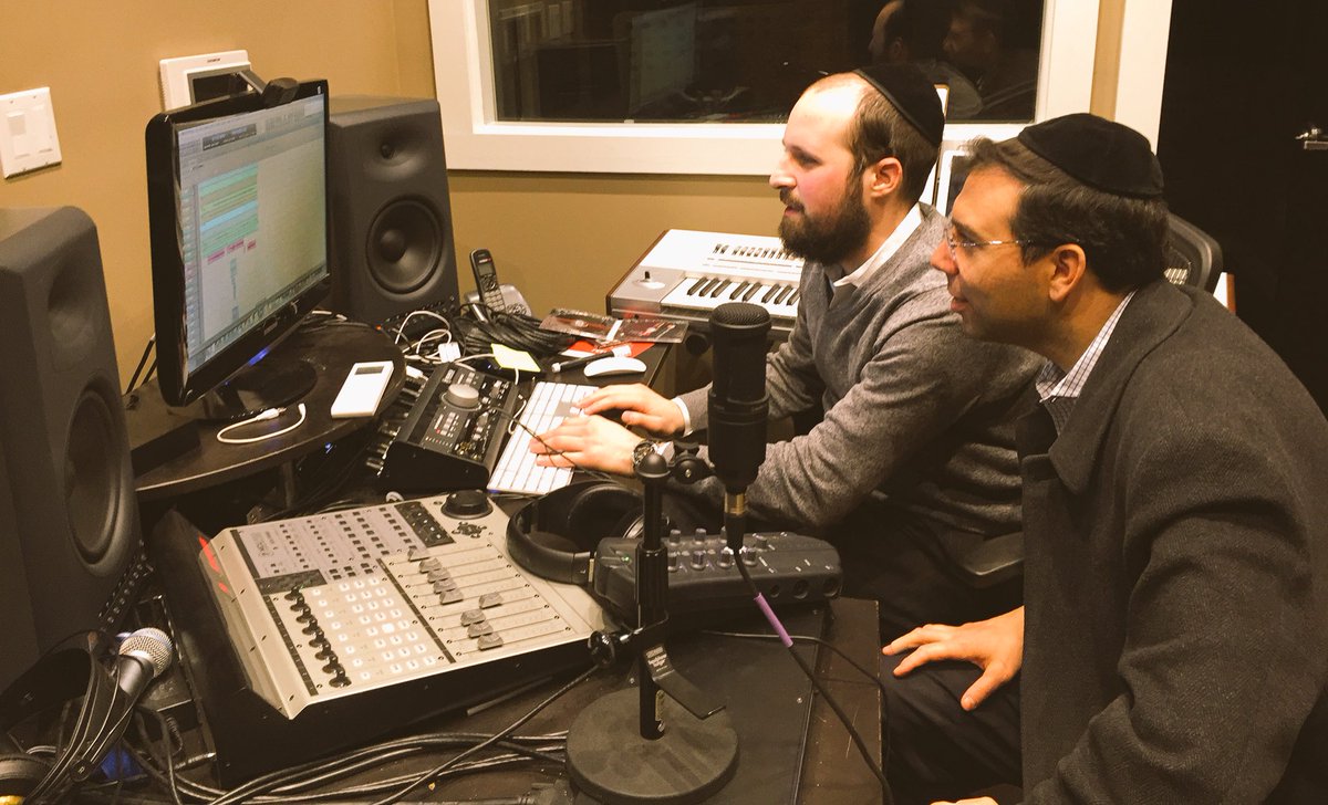 Michoel Pruzansky (@pruzanskymusic) on Twitter photo Getting some BIG ideas from the tzadik R' <a href="/TzviBlumenfeld/">Tzvi Blumenfeld</a> #bigthingsarecoming #makinmusic #newfriendships <a href="/BlueRhythmLabel/">Blue Rhythm Label</a> Getting some BIG ideas from the tzadik R' <a href="/TzviBlumenfeld/">Tzvi Blumenfeld</a> #bigthingsarecoming #makinmusic #newfriendships <a href="/BlueRhythmLabel/">Blue Rhythm Label</a>