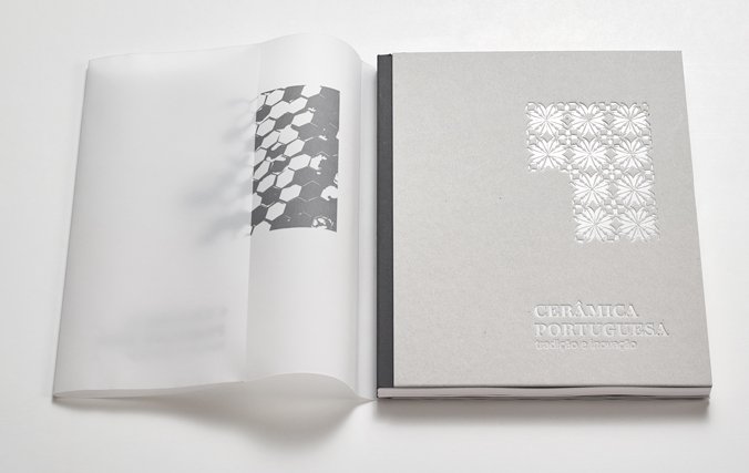 APICERCeramics's tweet photo. New editorial project https://t.co/oilisuKs1v. A testimony of the role of PT Ceramics Industry. Take a look! #ceramicworld #ceramics #apicer https://t.co/RkctSFS0ZY