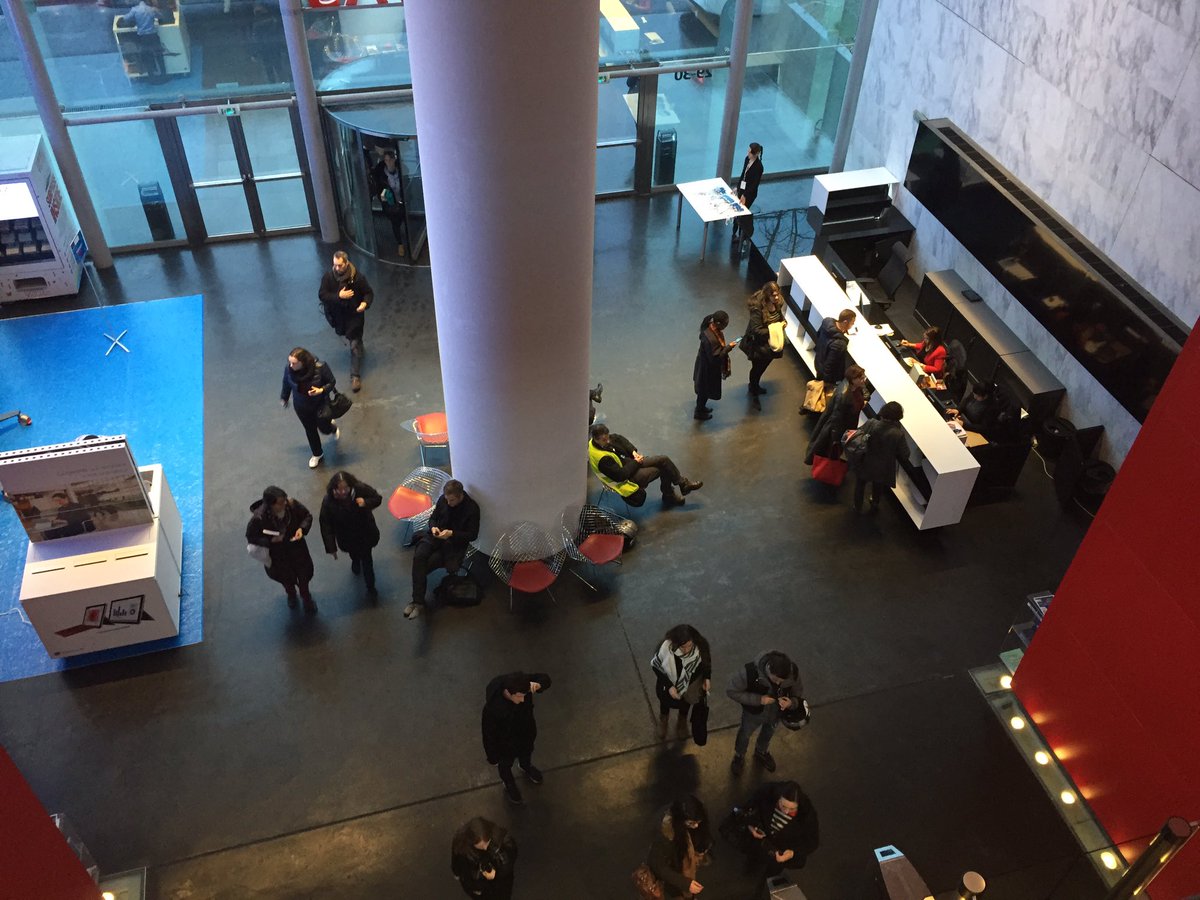 TechItEasyHavas's tweet photo. Bonjour, bienvenue au JOUR 2 du TECH IT EASY Festival #HavasTechItEasy https://t.co/WDEYSlTEcJ