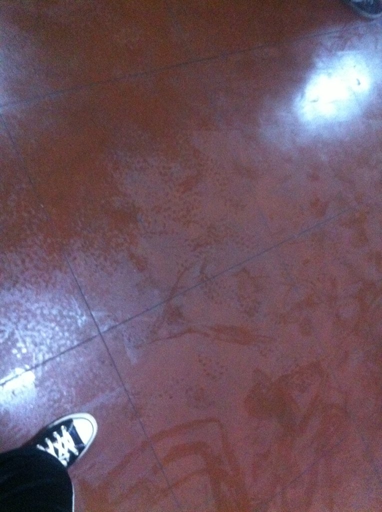 eymvn_'s tweet photo. Sir @yanzsaavedra lagkit po ng room natin :D  #dancerkuno :) https://t.co/0ERxLuwoSb