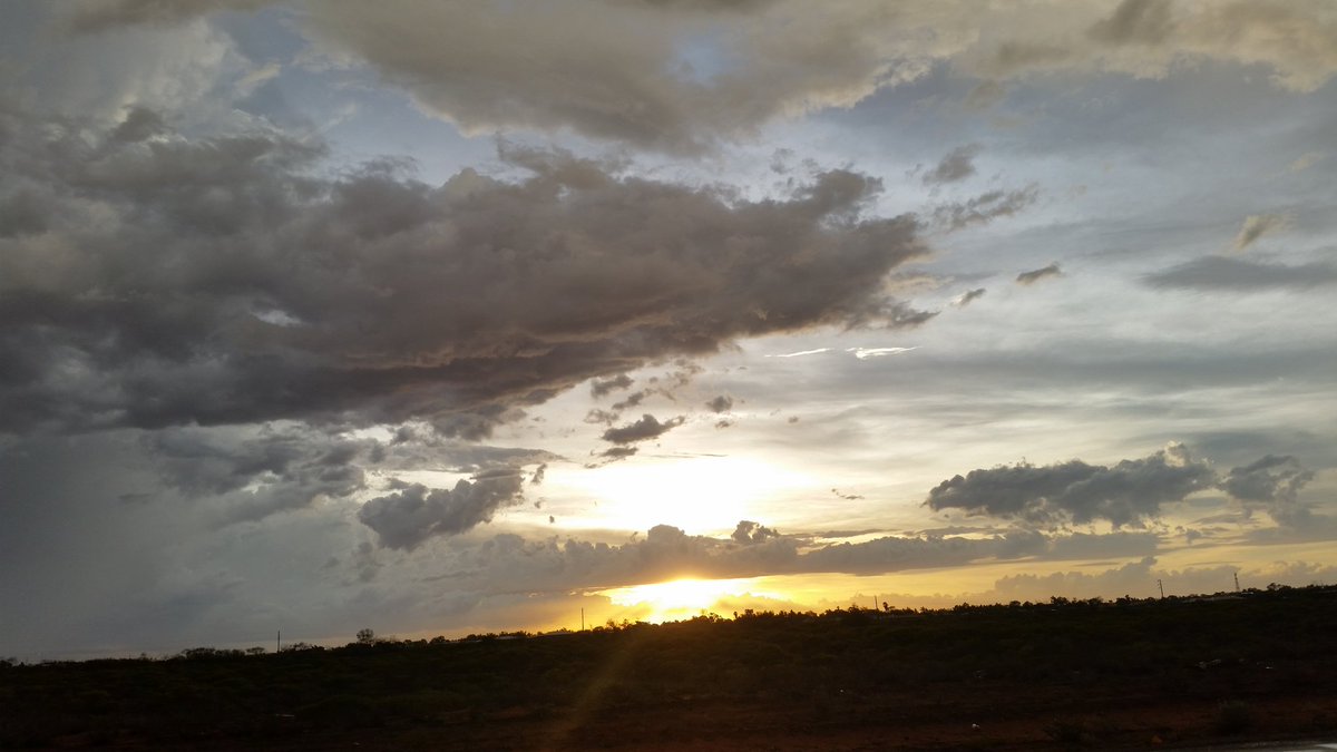 mclarkey88's tweet photo. #porthedlandwa #pilbara https://t.co/isIkBmxMZs