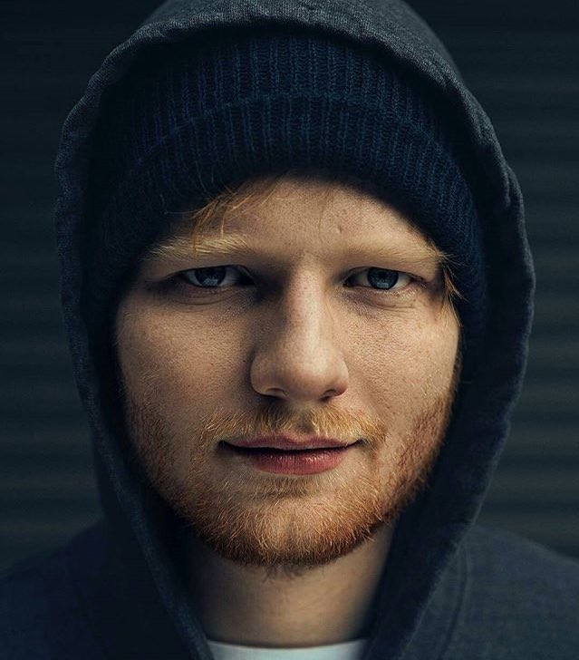 FansSpEdSheeran's tweet photo. Hi! I'm #EdSheeran #shapeofyouvideo https://t.co/Y9Fr6SP5oU