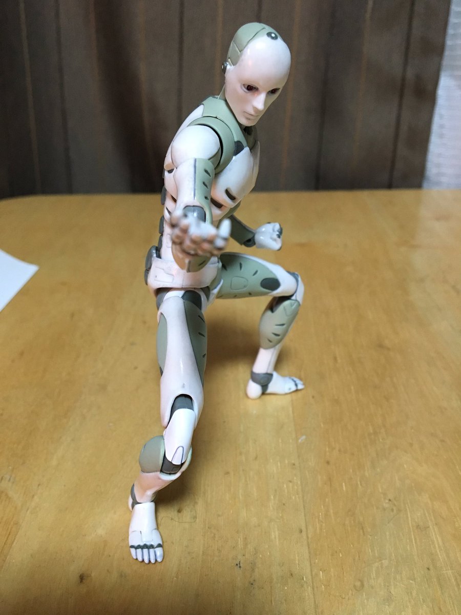 東亞重工の合成人間フィギュア 関節の可動域が広いのでデッサン人形として非常に優秀 Togetter