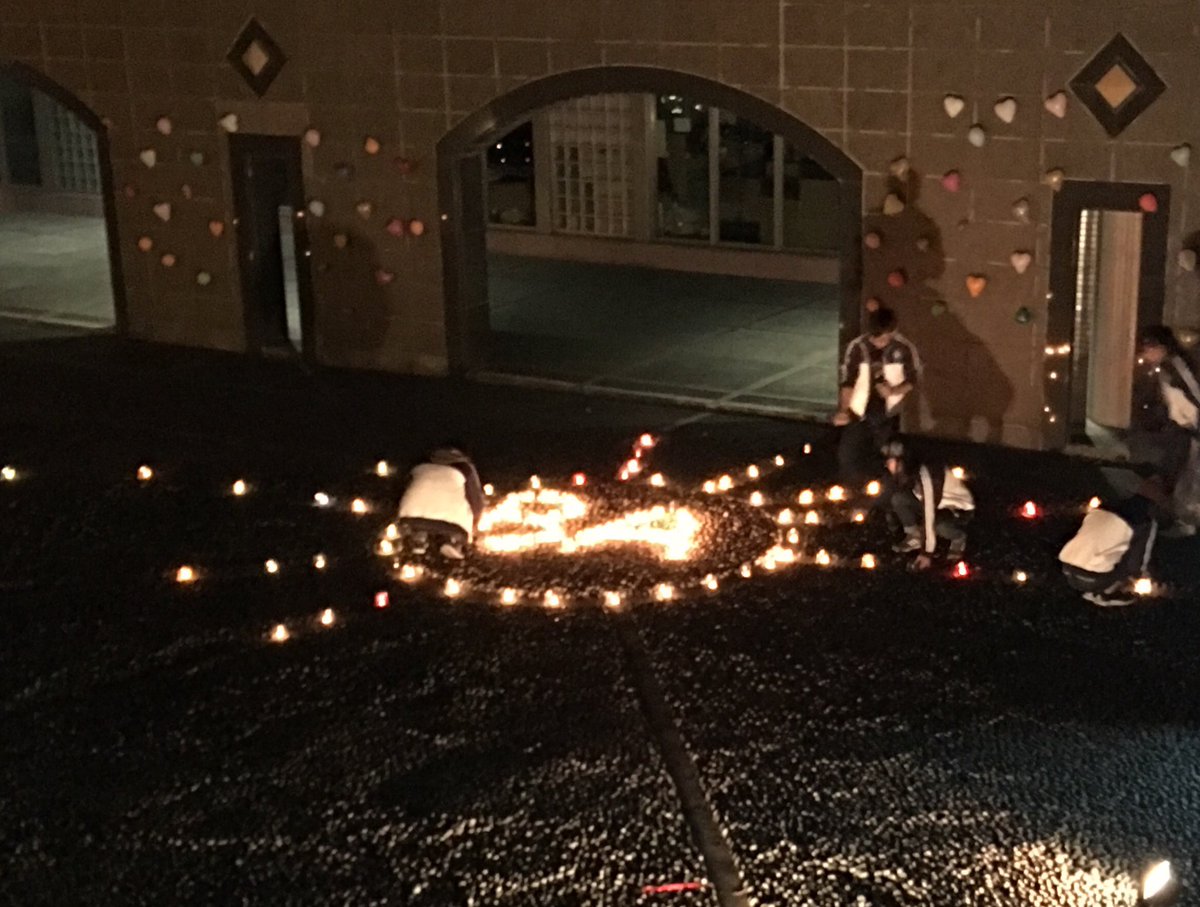 oona7253's tweet photo. 需要 打破自己的什麼 https://t.co/yUi2R4ubCi