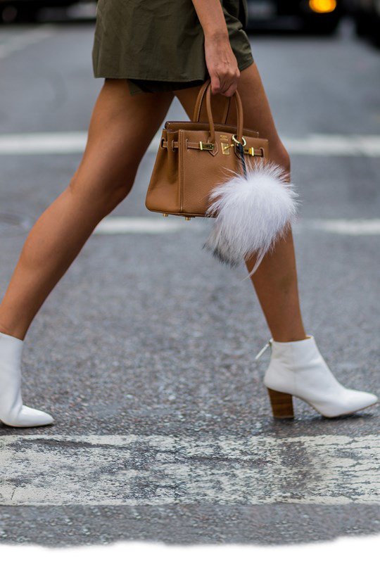 .<a href="/ailsajmiller/">Ailsa Miller</a> rounds up the top white boots all for under £150. Channel your inner Barbarella or fembot!
tatler.uk/iTTyi2