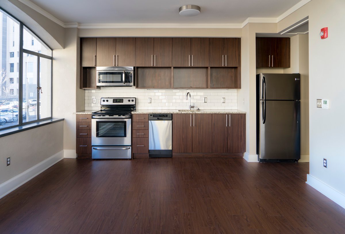 One building down <a href="/East9KC/">East 9 at Pickwick</a>! Look at the renovation of these kitchens!