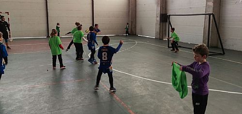 FAndaluzaBM's tweet photo. La @DgranadinaBM1 organiza su Sexta Concentración Benjamín en Padul @BmPadulOFICIAL #BalonmanoBase
https://t.co/SyFBQFqJpT https://t.co/JcqyPkwoyl