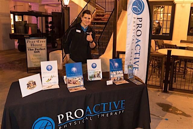 ProActiveAZ's tweet photo. Stop by tonight for #MeetMeWednesday and say hello! It’s a great way to get out and get moving within the #Tucson community. #WeAreProActive https://t.co/dT9DftluIA