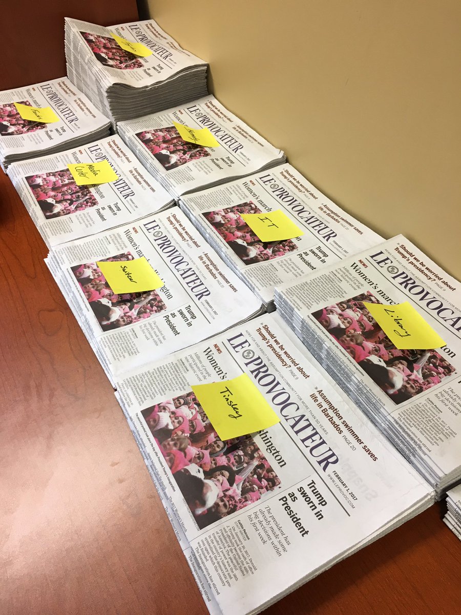 au_leprovoc's tweet photo. Want to be in our next issue? Come pick a topic/event to write about tonight @5:30 in the SARR! #thereispizza https://t.co/kLw9qhANOY