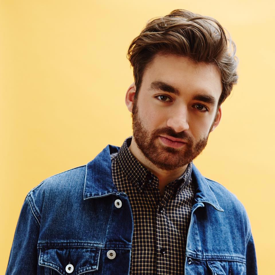 Download (Happy Birthday Oliver Heldens Volume 1 EDMClub !) has been published on EDM CLUB -  
