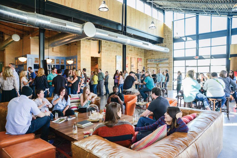 SanAntonioMag's tweet photo. Whether you have 6, 24 or 36 hours, plenty of fun awaits in nearby #DrippingSprings https://t.co/H2hwZuq0BV @DeepEddyVodka @TreatyOakTX https://t.co/BhsmXLANd4