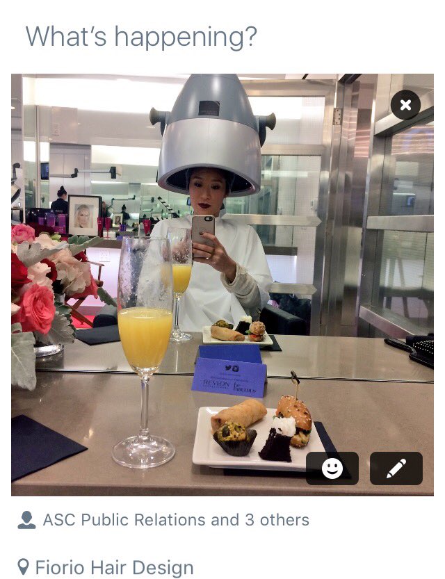 I thought it appropriate that @Twitter was asking what's happening 🤣 Answer: testing new treatment BeFabulous <a href="/RevlonProCanada/">Revlon Pro Canada</a> #revyourlook