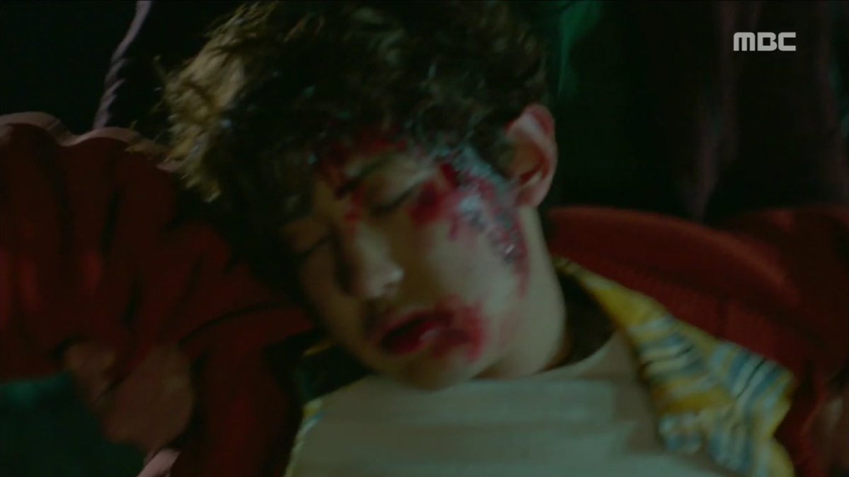 SMent_EXO's tweet photo. [CAPS] 170201 'Missing 9' Episode 5 with #EXO Chanyeol https://t.co/LuueNuh0H5