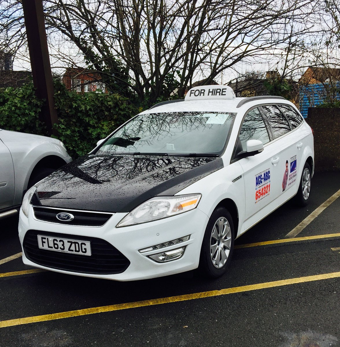 ACEABCTaxis's tweet photo. Say hello to another new car, on the road today. #Car5 #MansfieldTown #AppTapTaxi #Mansfield #Taxi #NewCar #ACEABCTaxis #Ford #Mondeo https://t.co/i5UoZc8SJs