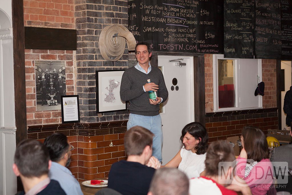 mcdawphoto's tweet photo. 1st Business Curry Night @FireStationTN fantastic food by @GurkhaPlanet plus a great talk by Will from @GSRdistillery #Gin #Tonbridge https://t.co/aPrRyL17Xq