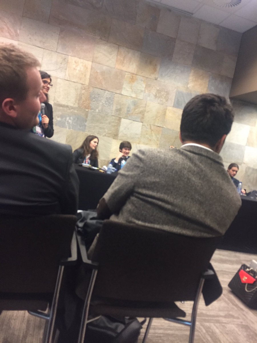 aahil_velani's tweet photo. Chairing debrief - It was a productive short day! #ISTmun17 https://t.co/YRhaVAwgAo