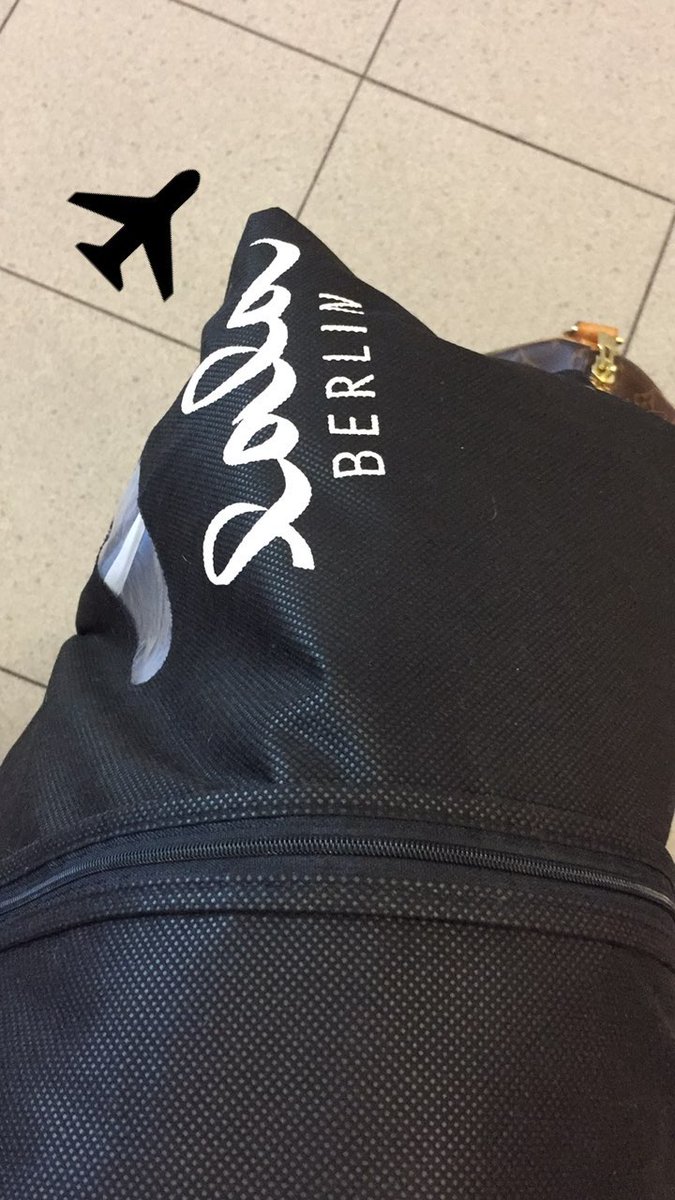 C3lJXJbWcAAgl9M.jpg (675×1200)