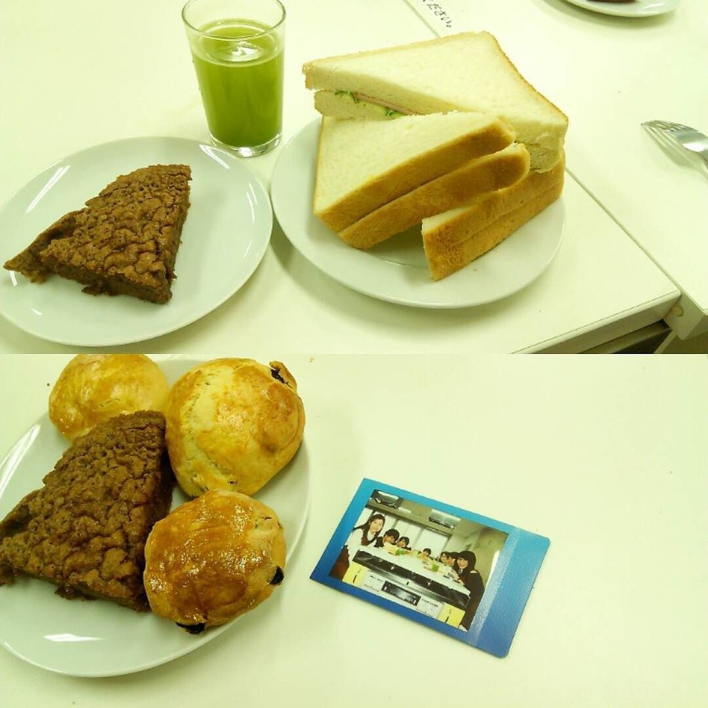 erdoromen's tweet photo. Today's la cook(๑´ڡ`๑)

サンドイッチ+スコーン+ブラウニー🎵

#lacook #sophiauniversity #cooking #sandwich #… https://t.co/YQ7eVjvrIs https://t.co/pRM9WnRsSx