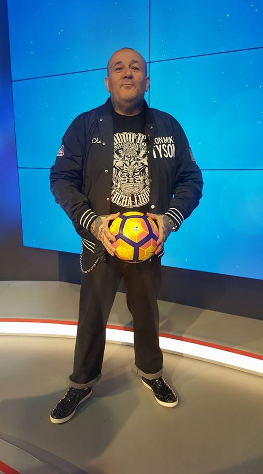 godzfranchini's tweet photo. Stasera⌚️19.00 📺@SkySport 1 quarta puntata di @goaldeejay con @DilettaLeotta e anche la mia #HorrorDeejay #goaldeejay10 https://t.co/3PI9lgPD0E