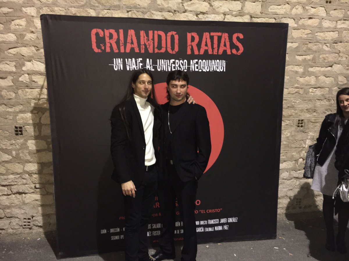 Una imagen de un día muy especial... el #estreno en nuestra tierra <a href="/criandoratas/">Criando Ratas</a> #Alicante