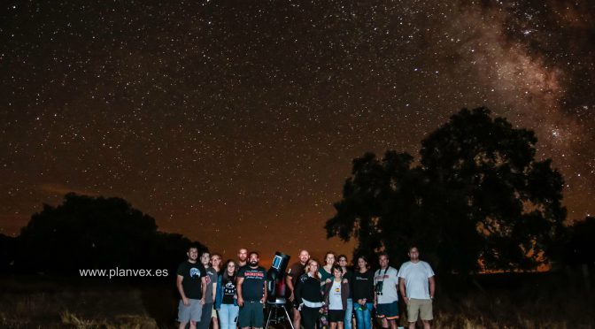 planvex's tweet photo. De #Extremadura al cielo pasando por estos 10 destinos únicos para hacer #astroturismo ¡descúbrelos! https://t.co/ZQZf9x8PGT https://t.co/yzXG4JVUZJ